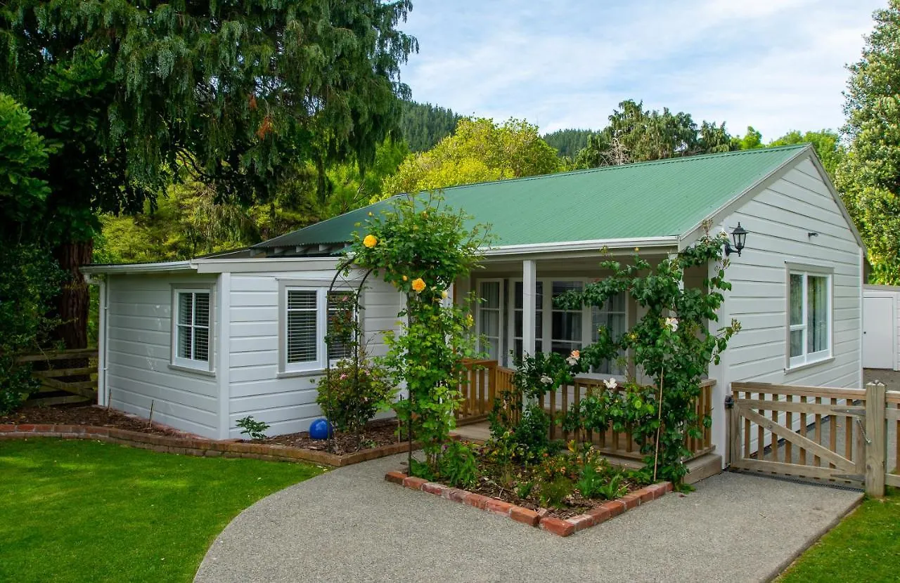 Birdsong Cottage Paraparaumu 0*,  New Zealand